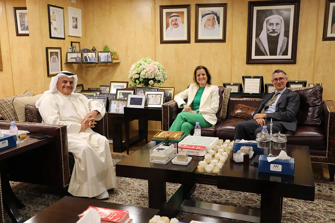 AAW Welcomes the French Ambassador